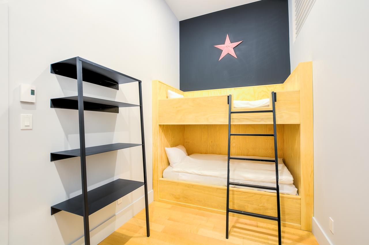 Apartament Les Lofts St-Pierre - Par Les Lofts Vieux-Quebec Zewnętrze zdjęcie